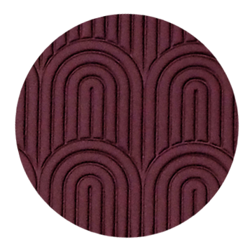 třešňově červená