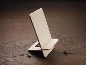 Stand de telefon din lemn 1834121