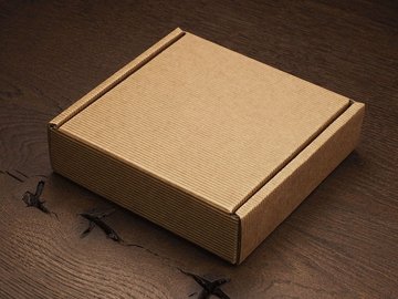 ベージュ